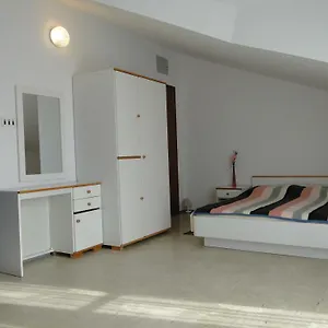 apartments-majic-trogir.hotels-in-trogir.com/